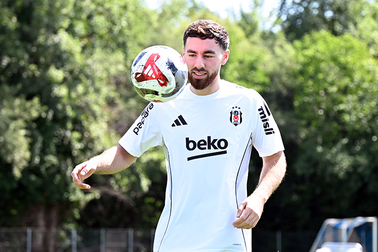 Yeni Transferimiz Dusan Vlahovic Sağlık Kontrolünden Geçti