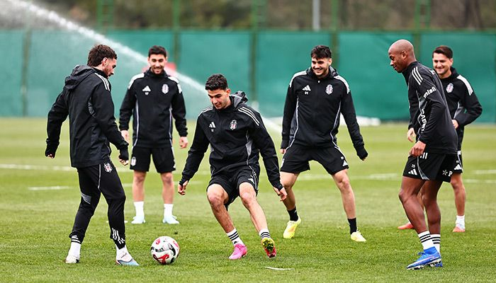 Kulübümüzden UEFA ve Hradec Kralove Heyetlerine Dostluk Yemeği